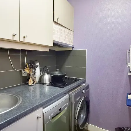 Apartment Comfortable Near La Defense With Elevator *