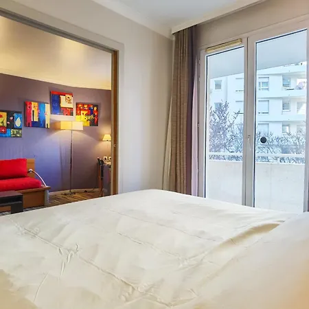 Apartment Comfortable Near La Defense With Elevator *