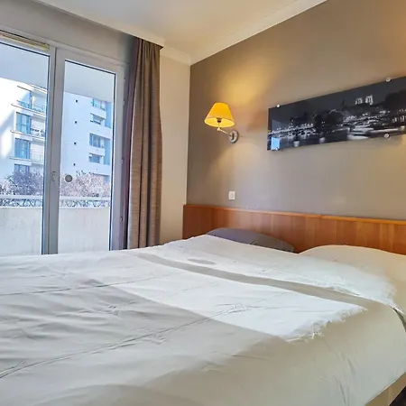 Apartment Comfortable Near La Defense With Elevator
