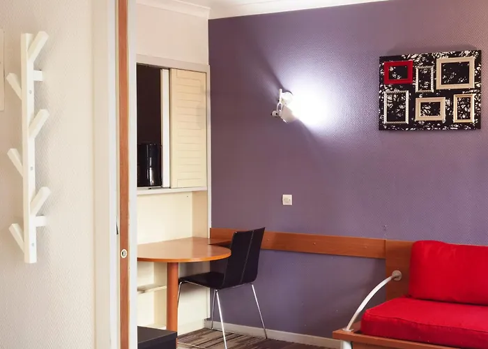 Comfortable Near La Defense With Elevator Διαμέρισμα Κουρμπεβουά